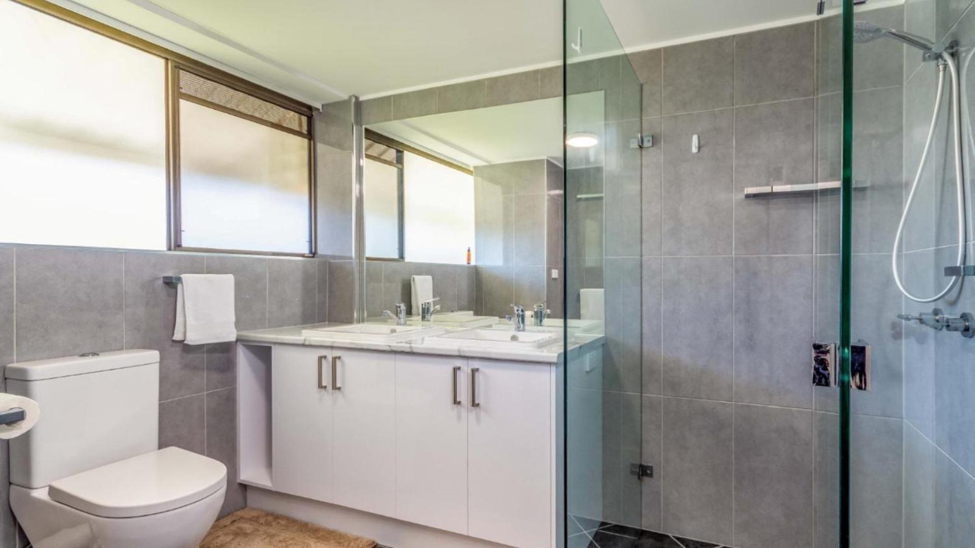 Placid Waters Holiday Apartments Bongaree Dış mekan fotoğraf