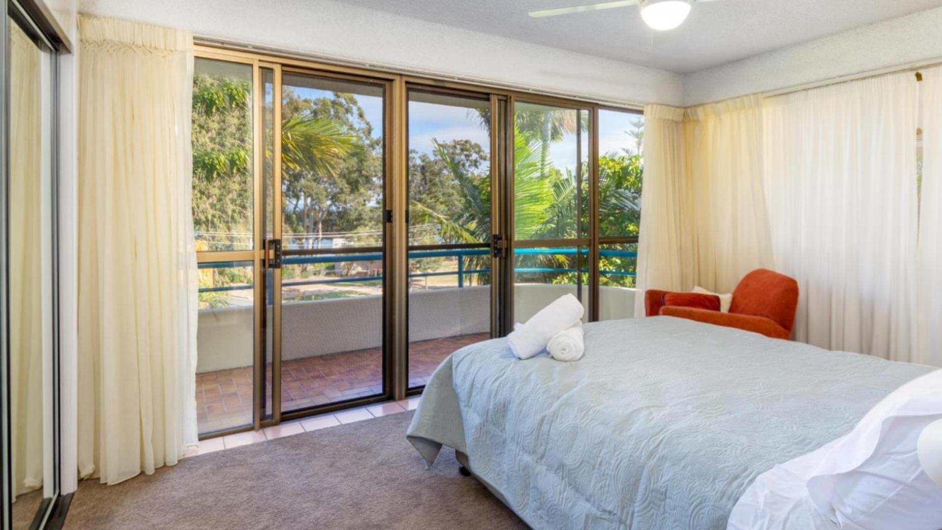 Placid Waters Holiday Apartments Bongaree Dış mekan fotoğraf