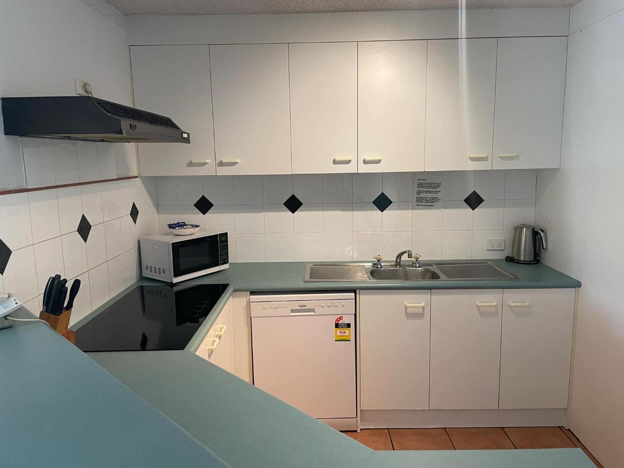 Placid Waters Holiday Apartments Bongaree Dış mekan fotoğraf